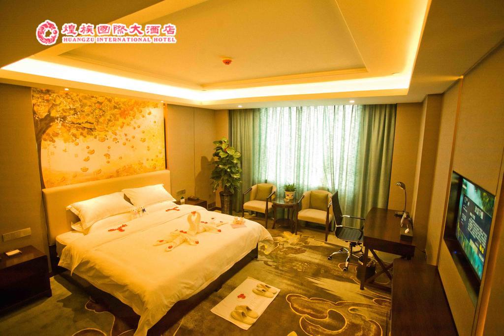 Huangzu International Hotel Huaihua Dış mekan fotoğraf
